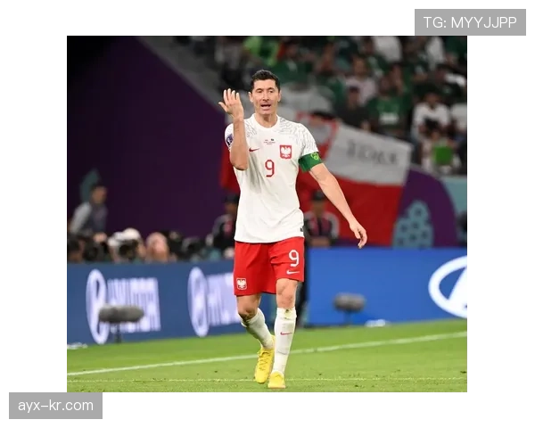 莱万帽子戏法助波兰队欧洲杯预选赛取胜